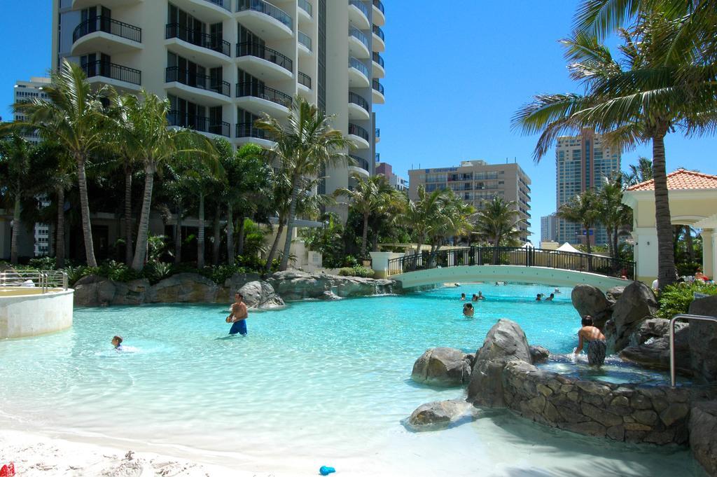 Chevron Renaissance - Hr Surfers Paradise Gold Coast Exterior photo